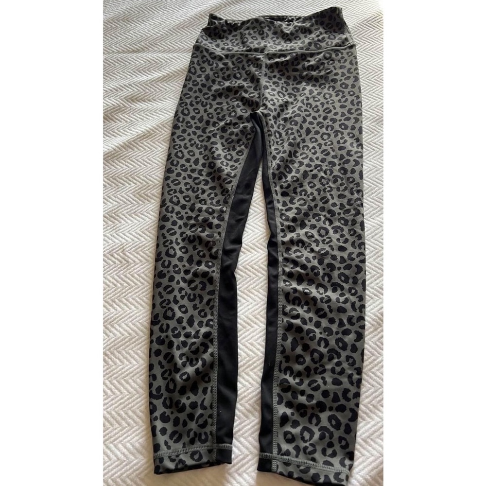 ALL FENIX leopard leggings